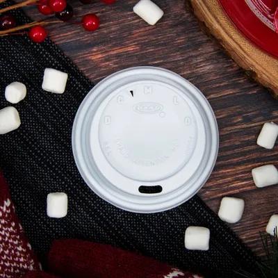 Dart® Lid Dome 3.3X0.8 IN HIPS White For 8 OZ Hot Cup Cappuccino Sip Through 100 Count/Pack 10 Packs/Case