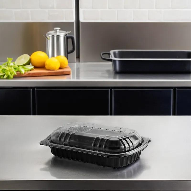 MicroRaves® Half Rib Take-Out Container Base & Lid Combo With Dome Lid 22 OZ PP OPS Black Clear Rectangle 100/Case