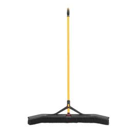 Maximizer Push Broom 36 IN Black Push to Center 6/Case