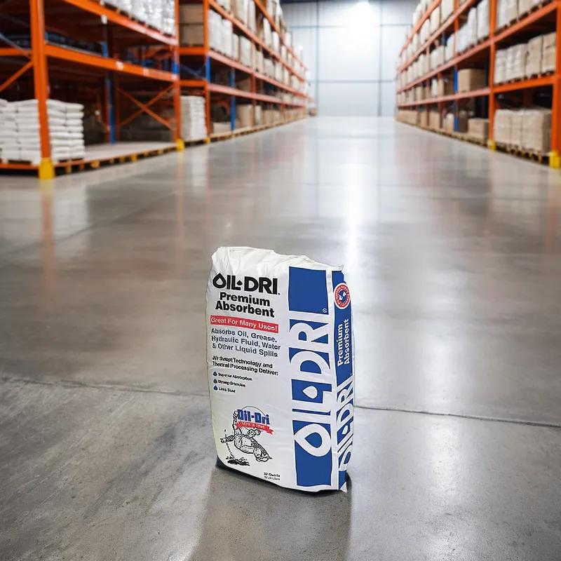 Oil-Dri Premium Absorbent 15X24X6 IN 40 QT Low Density 1/Bag