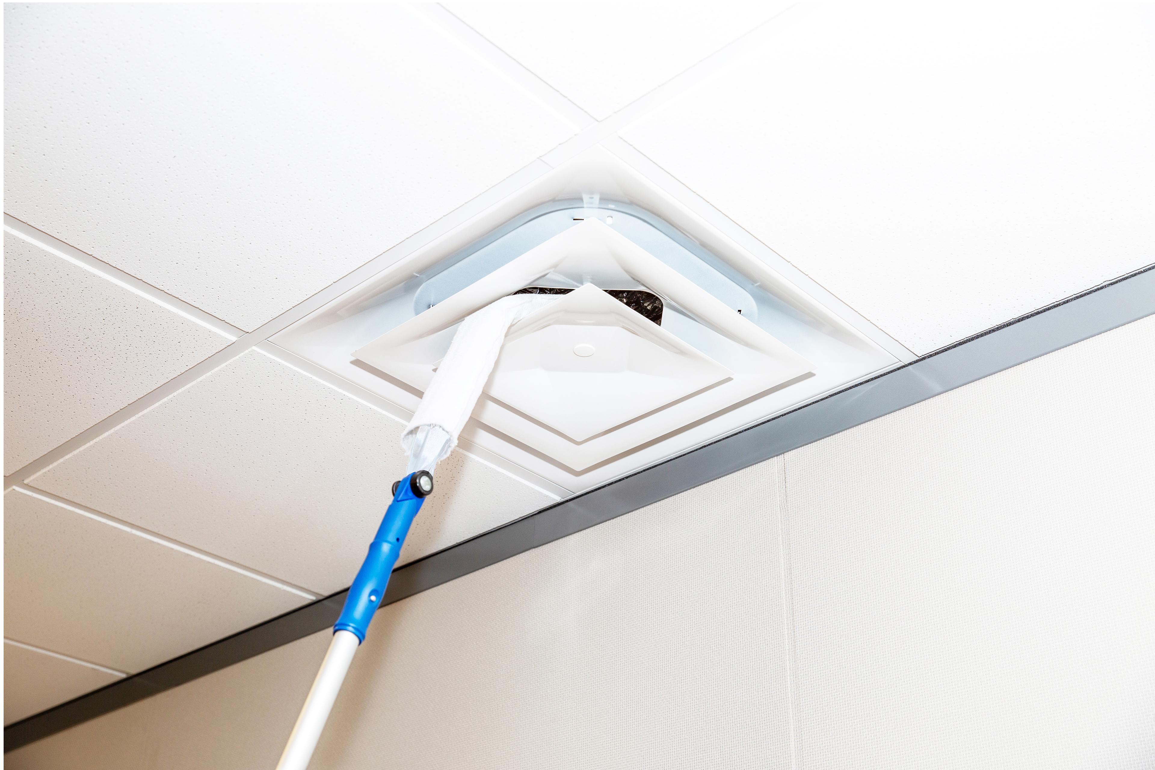 Duster Tool 24.25 IN Blue High Reach Hand Grip Flexible Head 1/Each