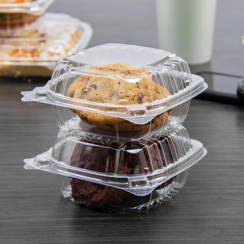 Dart® ClearSeal® Sandwich Take-Out Container Hinged 5.25X5.308X2.64 IN OPS Clear Square 125 Count/Pack 4 Packs/Case