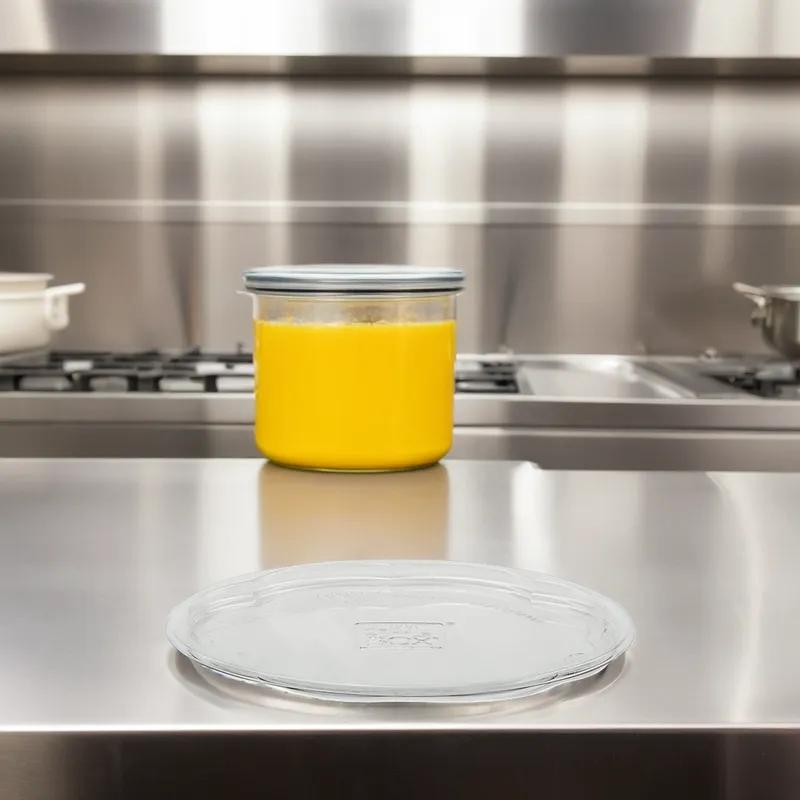 The BOTTLEBOX ® Rose Bowl Lid Flat 6.8X0.75 IN 1 Compartment RPET Clear Round For 24-48 OZ Bowl Unhinged 300/Case