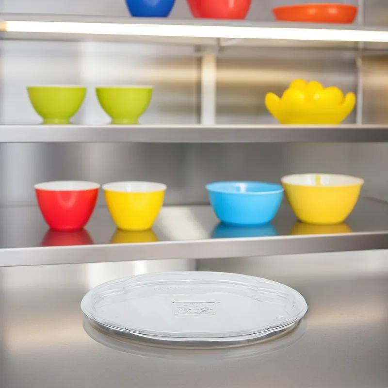 The BOTTLEBOX ® Rose Bowl Lid Flat 6.8X0.75 IN 1 Compartment RPET Clear Round For 24-48 OZ Bowl Unhinged 300/Case