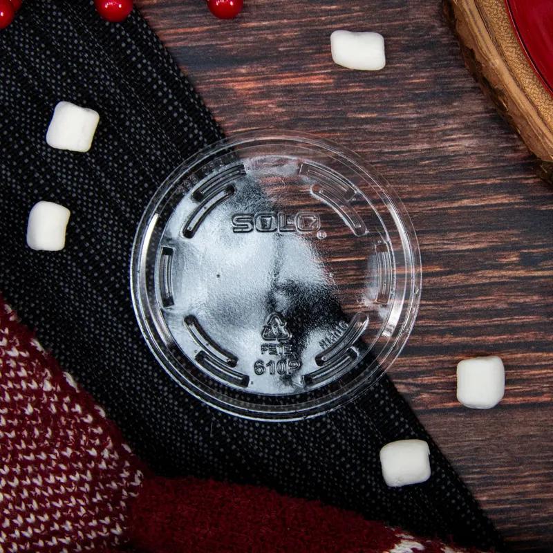 Dart® Lid Flat 3.2X0.35 IN PET Clear For 10 OZ Cold Cup No Hole Not Vented Freezer Safe 100 Count/Pack 10 Packs/Case