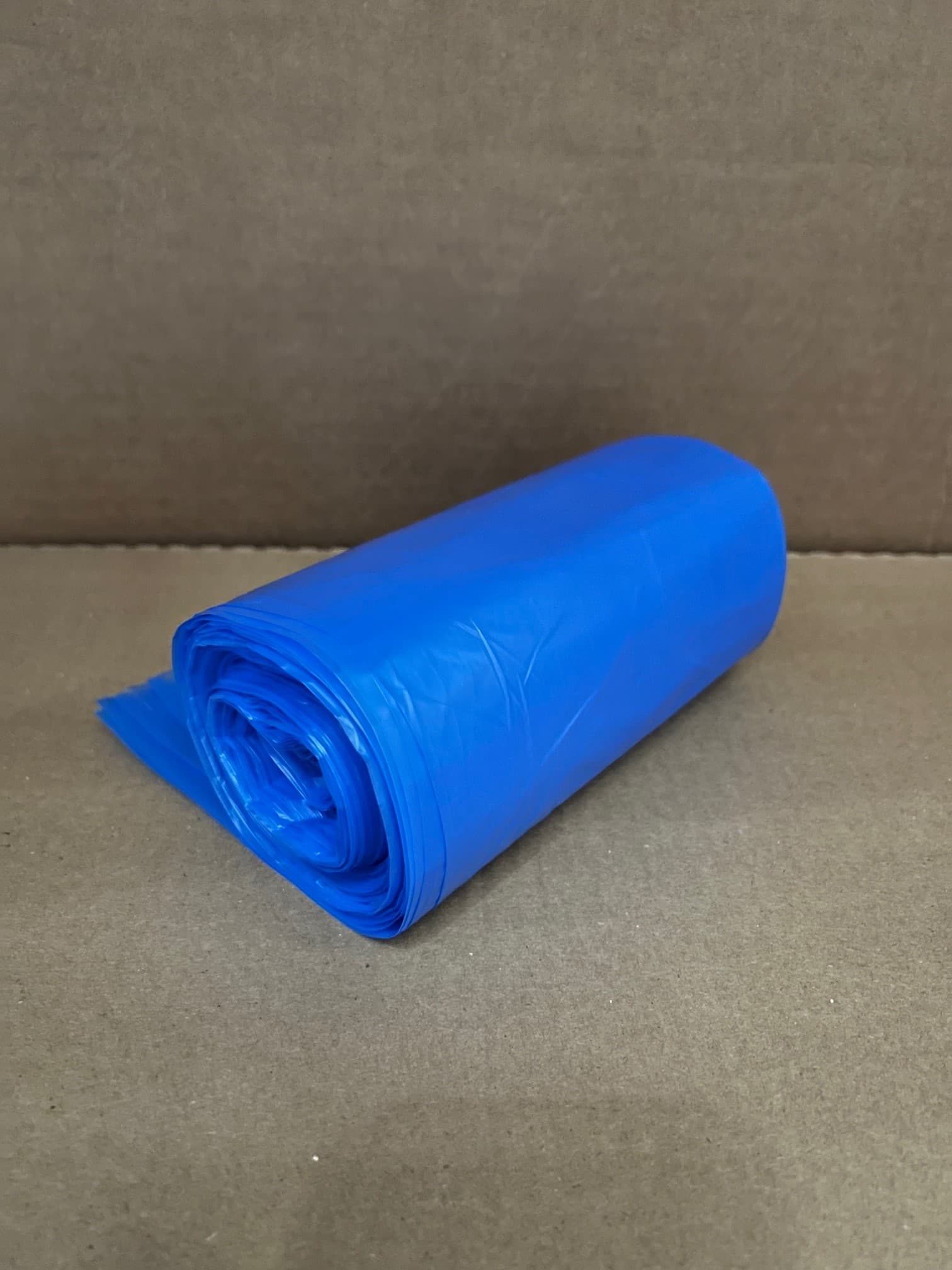 Victoria Bay Can Liner 24X31 IN Blue Plastic 22MIC 250/Case