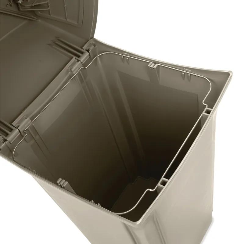 Ranger® Landfill 1-Stream Trash Can 21.25X21.25X41 IN 35 GAL Black Resin 1/Each
