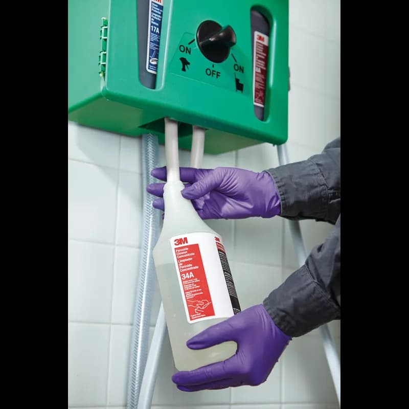 3M™ 15A Fresh Scent Restroom Cleaner One-Step Disinfectant 64 FLOZ Multi Surface Neutral Concentrate No Rinse 4/Case