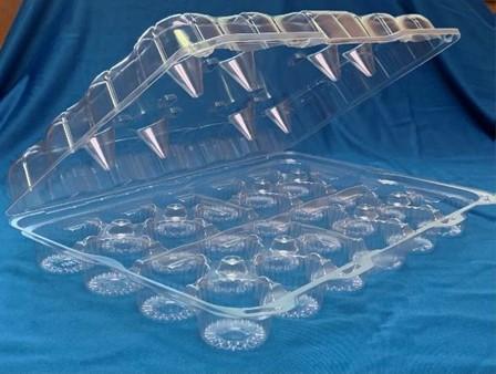 Muffin Hinged Container With Dome Lid 24 CT OPS Clear 50/Case