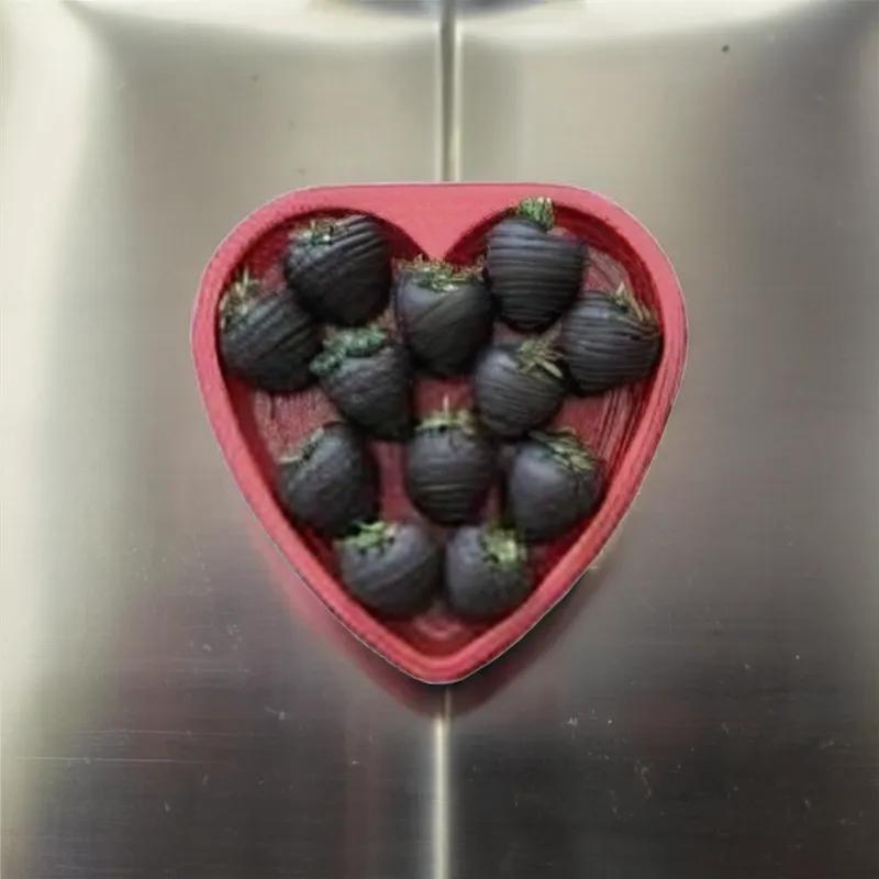 Take-Out Container Base & Lid Combo 32 OZ Plastic Red Clear Heart 50/Case