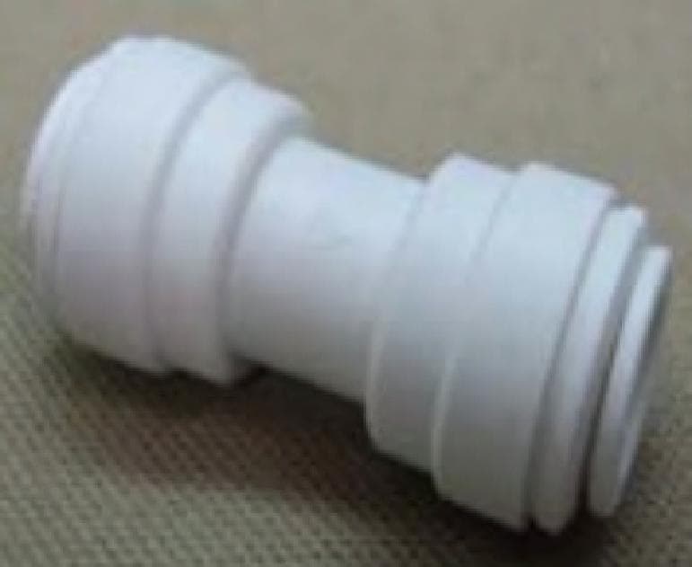 Union-Quick Connect Dispenser Fitting 0.375X0.375 IN 1/Each