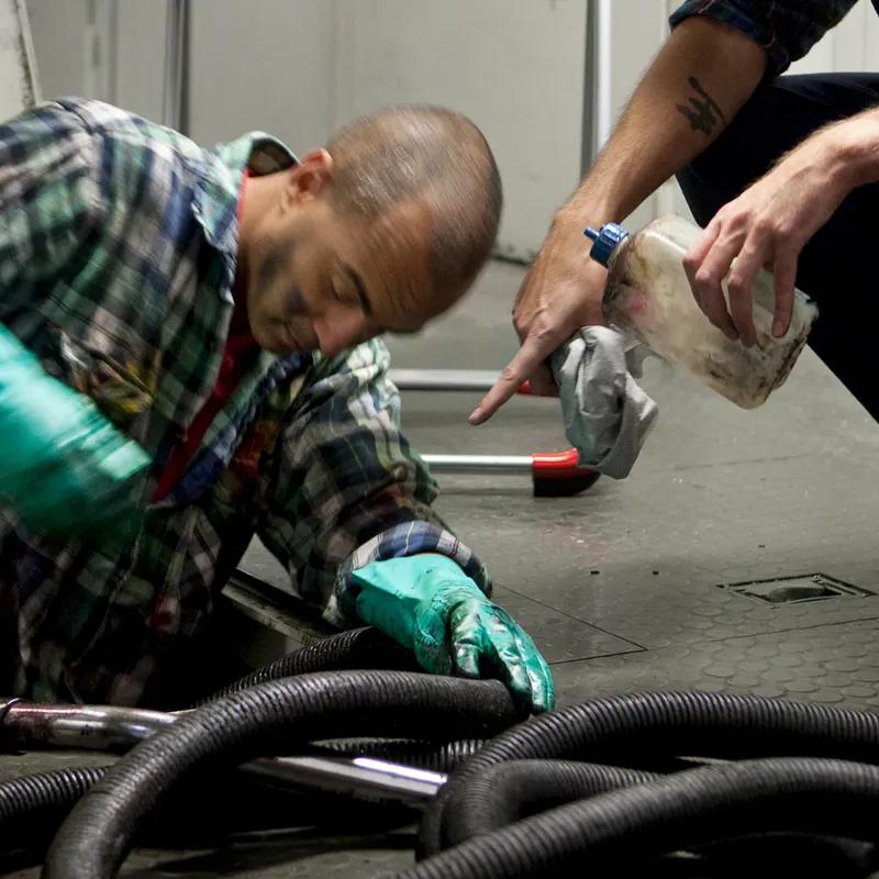 Tork Cleaning Wipe 16.25X9.25 IN Heavy Duty Paper White Interfold Refill 90 Sheets/Pack 10 Packs/Case 900 Count/Case