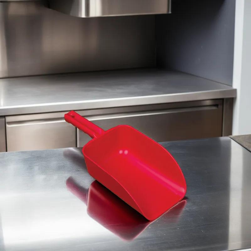 Vikan® Hand Scoop 15.1X5.9X3.3 IN 82 OZ PP Red 1/Each