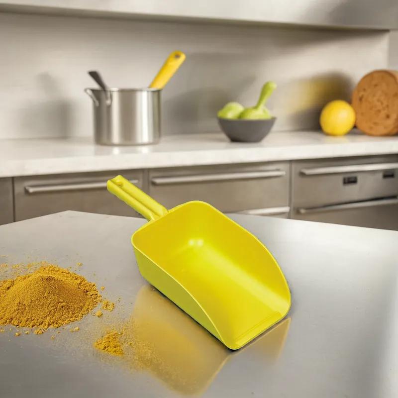 Hand Scoop 82 OZ PP Yellow 1/Each