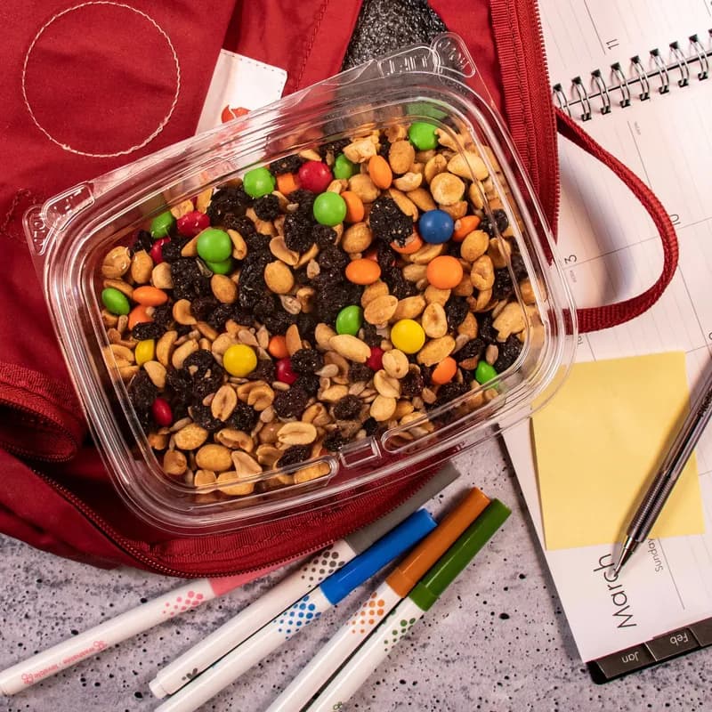 Dart® ClearPac® SafeSeal™ Cold Deli Container Base & Lid Combo With Flat Lid 20 OZ PET Clear 100 Count/Pack 2 Packs/Case