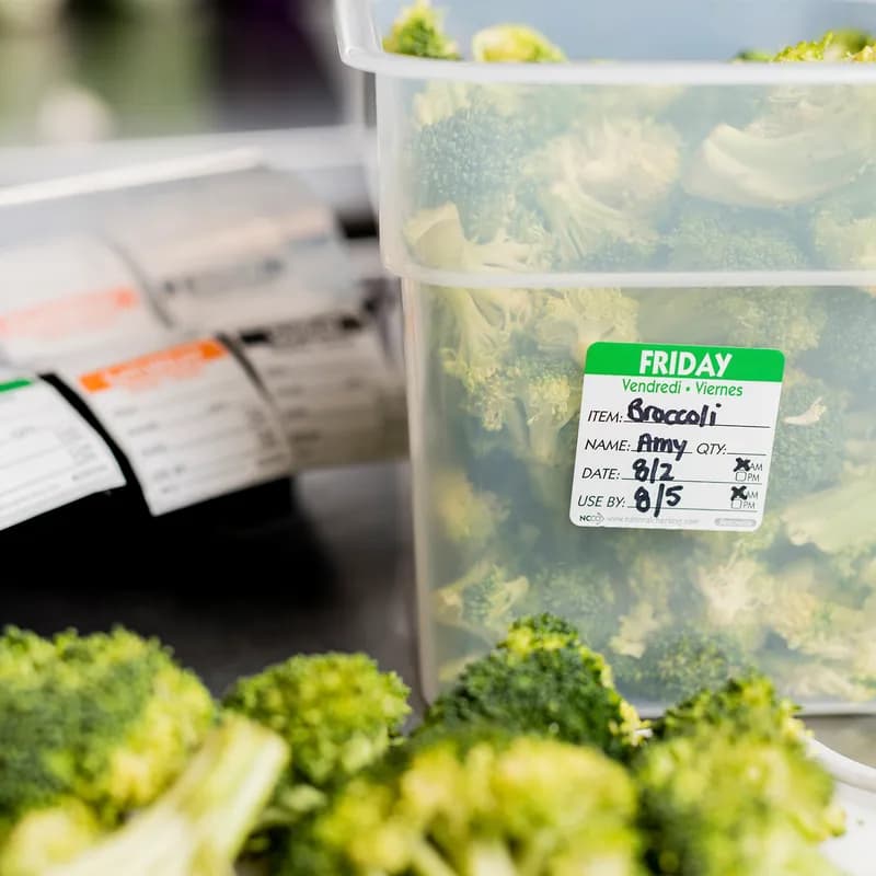 Friday Prep Item Date Use Trilingual Label 2X2 IN Green Square Removable 500/Roll