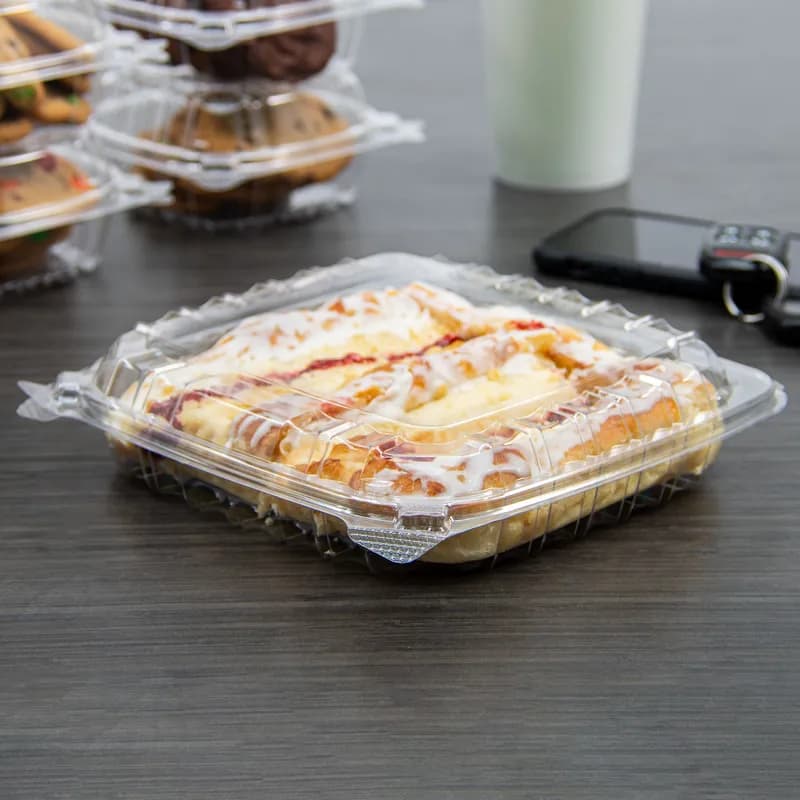 Dart® ClearSeal® Take-Out Container Hinged With Dome Lid 8.3X8.3X2 IN PET Clear Shallow 125 Count/Pack 2 Packs/Case