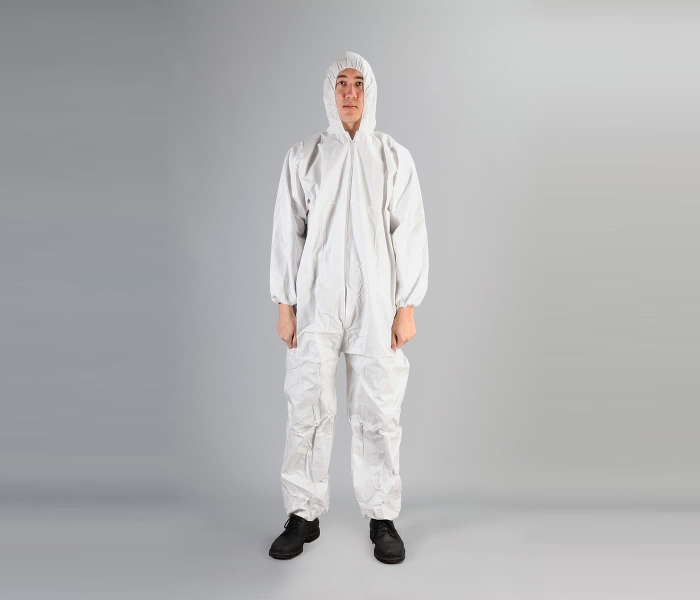 Coveralls Large (LG) White Zippered Front Hood Top Elastic Ankles With Elastic Wrist 25/Case