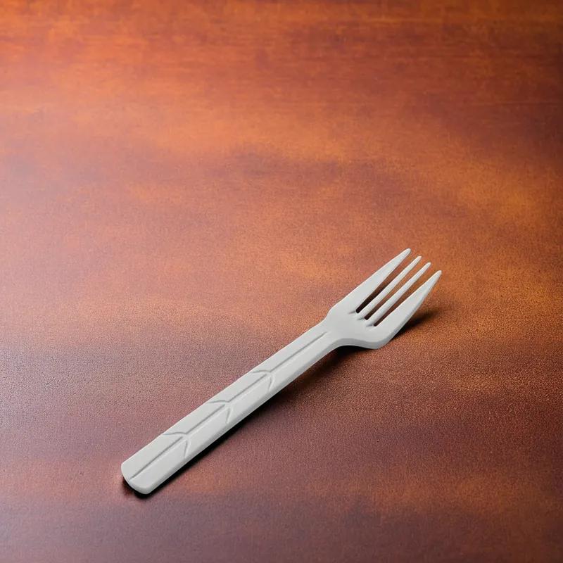 Victoria Bay Fork Beige Heavyweight 1000/Case