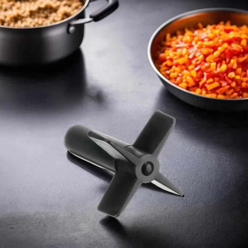 Whipper Blade 1.6X0.9X0.9 IN Plastic Black With 2 Flats 1/Each