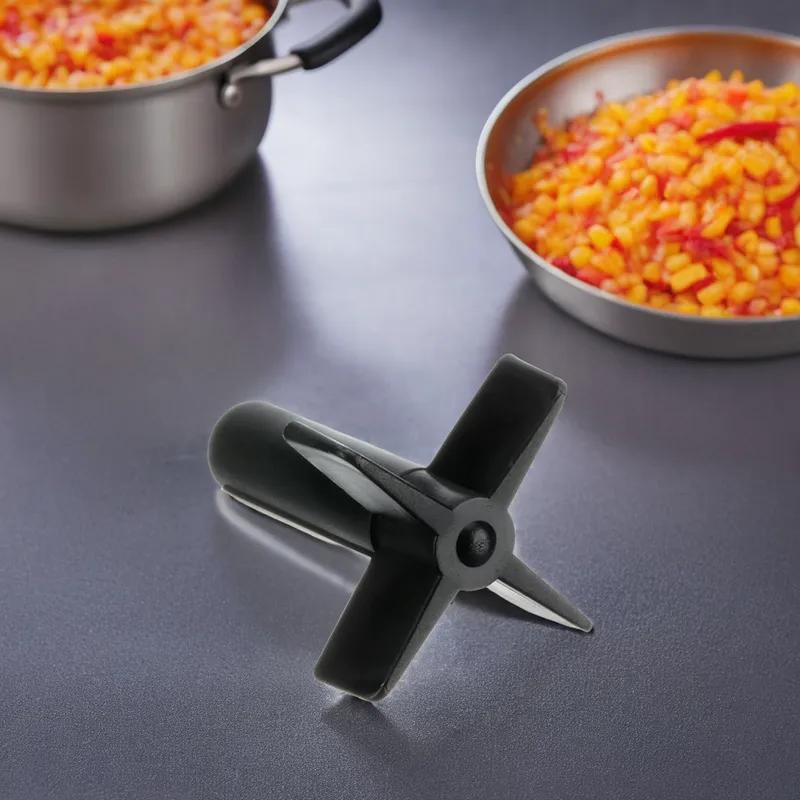 Whipper Blade 1.6X0.9X0.9 IN Plastic Black With 2 Flats 1/Each