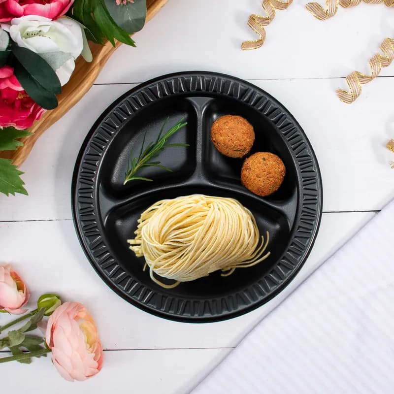 Dart® Quiet Classic® Plate 9 IN 3 Compartment XPS Black Laminated 125 Count/Pack 4 Packs/Case 500 Count/Case