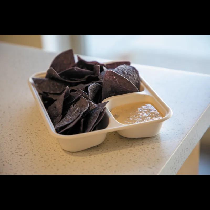 WorldView Take-Out Container Base 6X8 IN 2 Compartment Sugarcane White Rectangle 400/Case