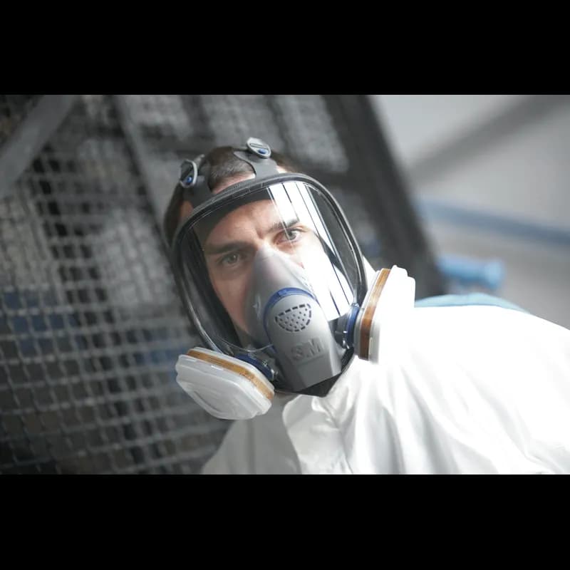 3M™ FF-402 Respirator Medium (MED) Silicone Reusable Cool Flow™ Valve Full Length 4/Case