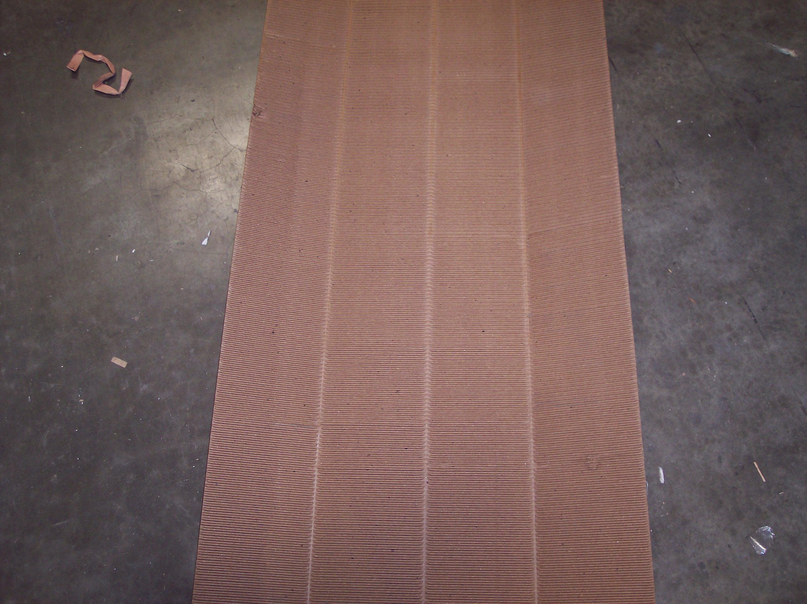 Corrugated Roll 36IN X250FT B-Flute 12 Rolls/Pallet