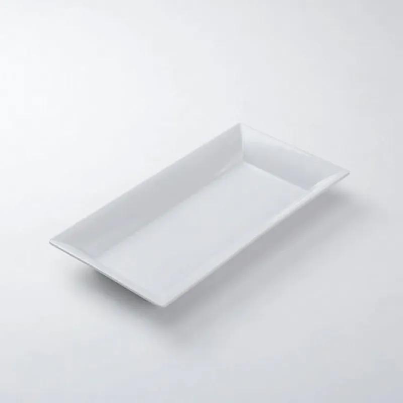 Endurance Platter 18.25X9X1.88 IN Melamine White Rectangle Medium Dishwasher Safe 1/Each