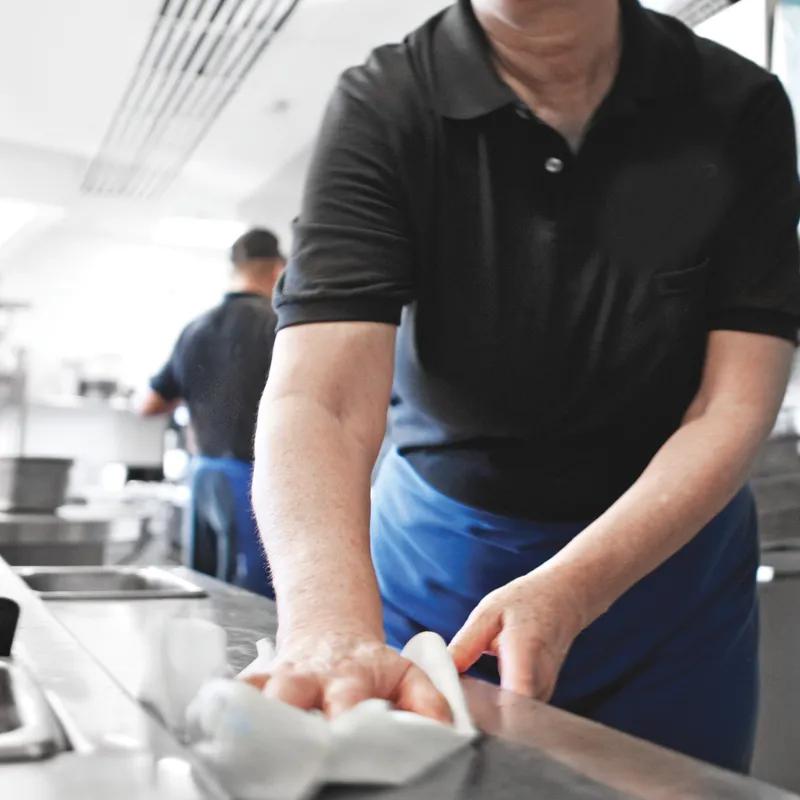 Tork Advance Wipe  16.25X9.25 IN Folded: 4.1X9.25 IN Multifold M Pop-Up Box Refill Plus 100 Count/Pack