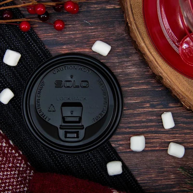 Solo® Travelock™ Lid Dome 3.7X0.9 IN PS Black For 10-24 OZ Cup Reclosable Tab Sip Through 100 Count/Pack 10 Packs/Case