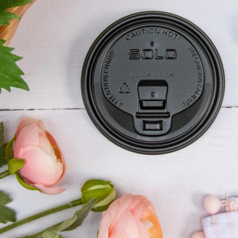 Solo® Travelock™ Lid Dome 3.7X0.9 IN PS Black For 10-24 OZ Cup Reclosable Tab Sip Through 100 Count/Pack 10 Packs/Case