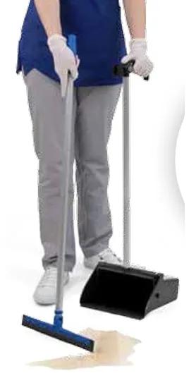 ERGO JOBBY Dust Pan Black Plastic Rubber Ergonomic Handle With Squeegee 2/Case