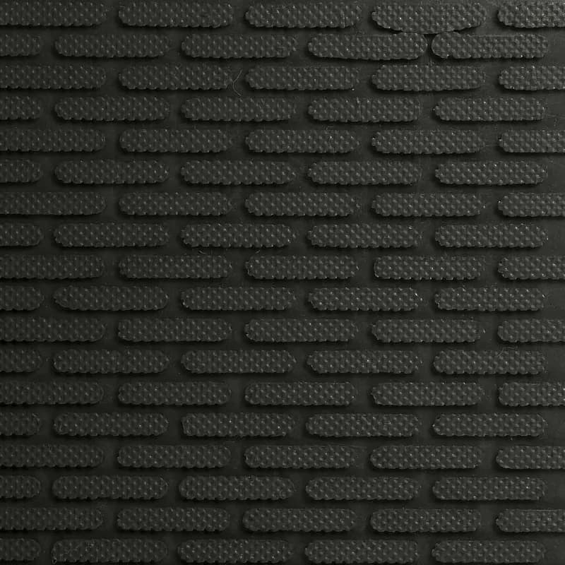 SafetyScrape™ Scraper & Wiper Floor Mat 48X72 IN Black Nitrile Rubber 1/Each