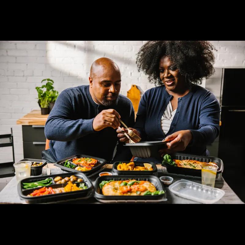 Take-Out Container 27 OZ 8.8X8.8X1.7 IN 3 Compartment MFPP Black 154/Case