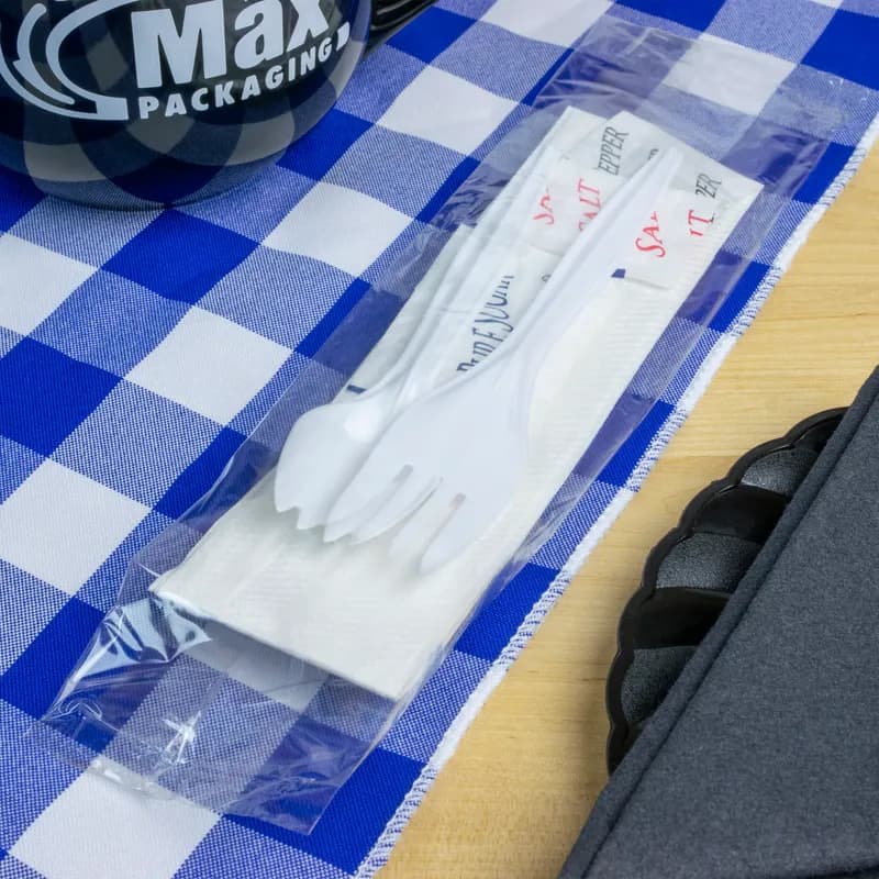 5PC Cutlery Kit White Medium Weight With 2PLY Napkin,Fork,Salt & Pepper,Sugar 250/Case