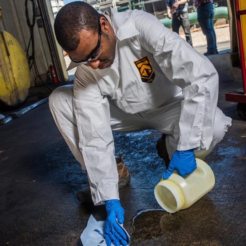 KleenGuard™ Coveralls XXXL White 5-Layer (SMS) Breathable Particle Protection Zippered Front 20/Case