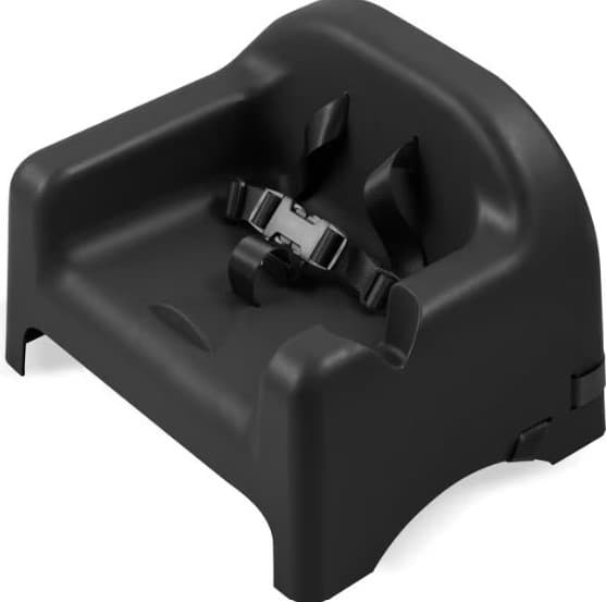 Carlisle Foodservice Products® Booster Seat 14.72X11.80X10.50 IN 50 LB Black PP Stackable 1/Each
