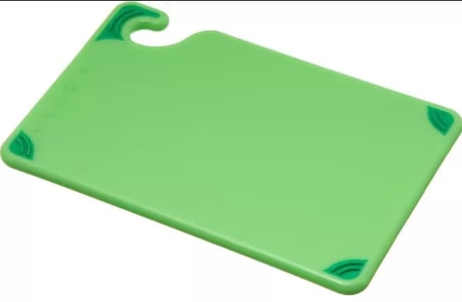 San Jamar Cutting Board 0.38X9.00X6.00 IN Green Anti-Slip Grip Corners 1/Each