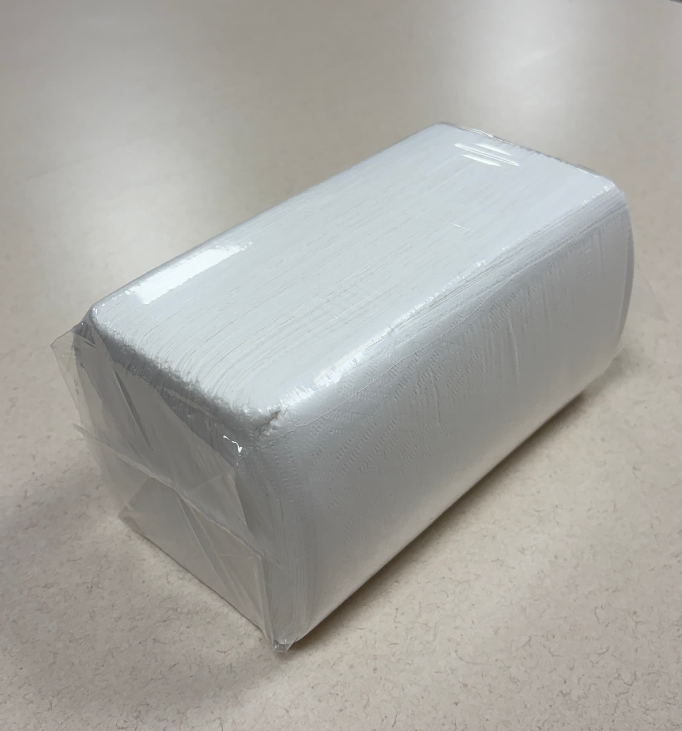 Victoria Bay Dinner Napkins 15X17 IN White 2PLY 1/8 Fold 150 Count/Pack 20 Packs/Case 3000 Count/Case