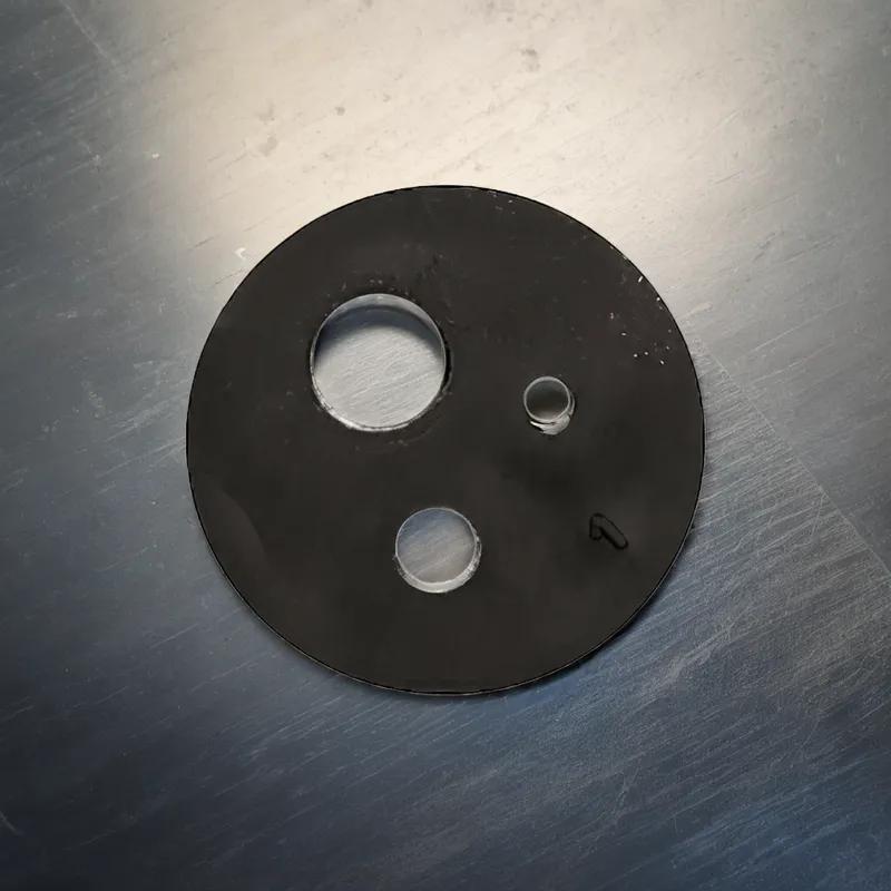 Peg Hook Shams Rubber Black 20/Pack