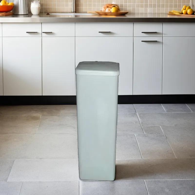 Trash Can 20 GAL 80 QT Plastic With Flat Lid 1/Each