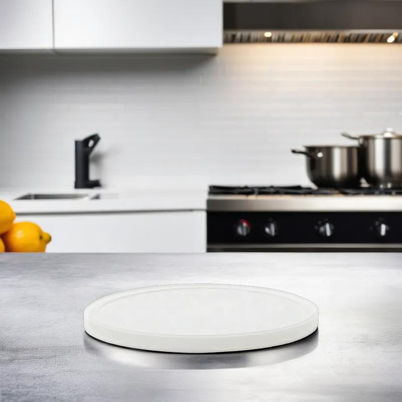 Lid Flat 8.72X0.55 IN LLDPE White Round For Container 165/Case