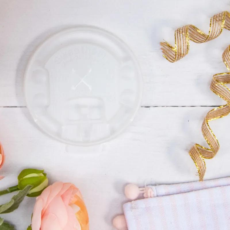 Dart® Trophy® Plus™ Lid Flat 3.57X0.368 IN HIPS Translucent For 12-24 OZ Cups Lock Tab With Hole Sip Through 100 Count/Pack 20 Packs/Case