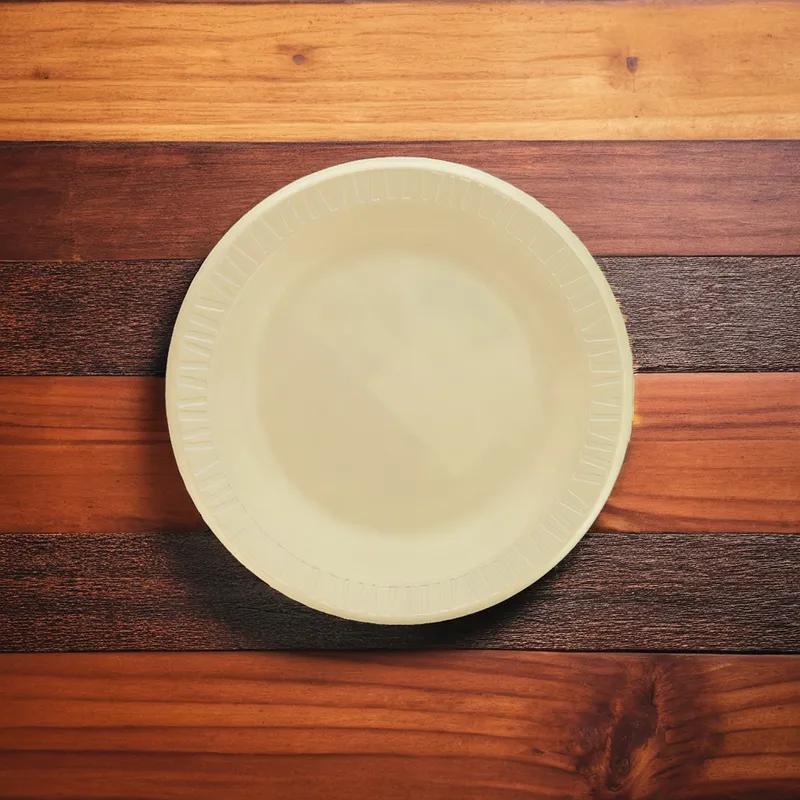 Dart® Quiet Classic® Plate 7 IN Polystyrene Foam Gold Round Laminated 1000/Case