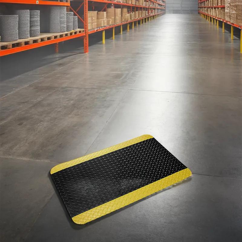Anti-Fatigue Floor Mat 36X24 IN Black Yellow 1/Each