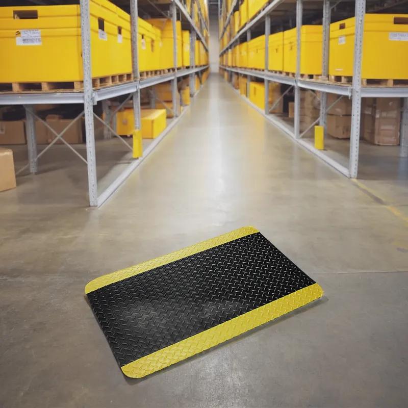 Anti-Fatigue Floor Mat 36X24 IN Black Yellow 1/Each