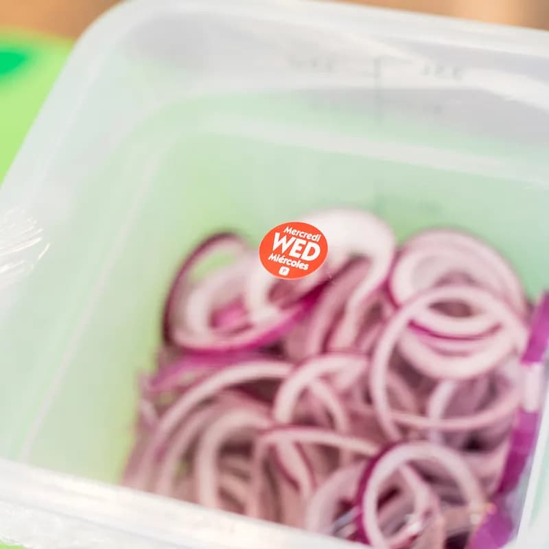 Wednesday Label Trilingual Permanent 2000/Roll