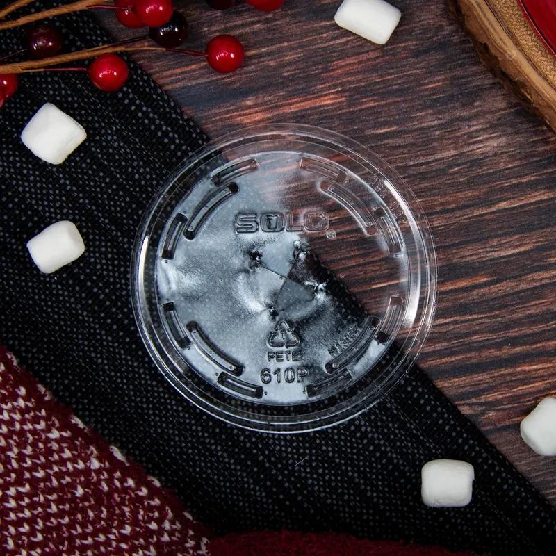 Dart® Lid Flat 3.2X0.35 IN PET Clear For 9-10 OZ Cold Cup With Hole Freezer Safe 100 Count/Pack 10 Packs/Case